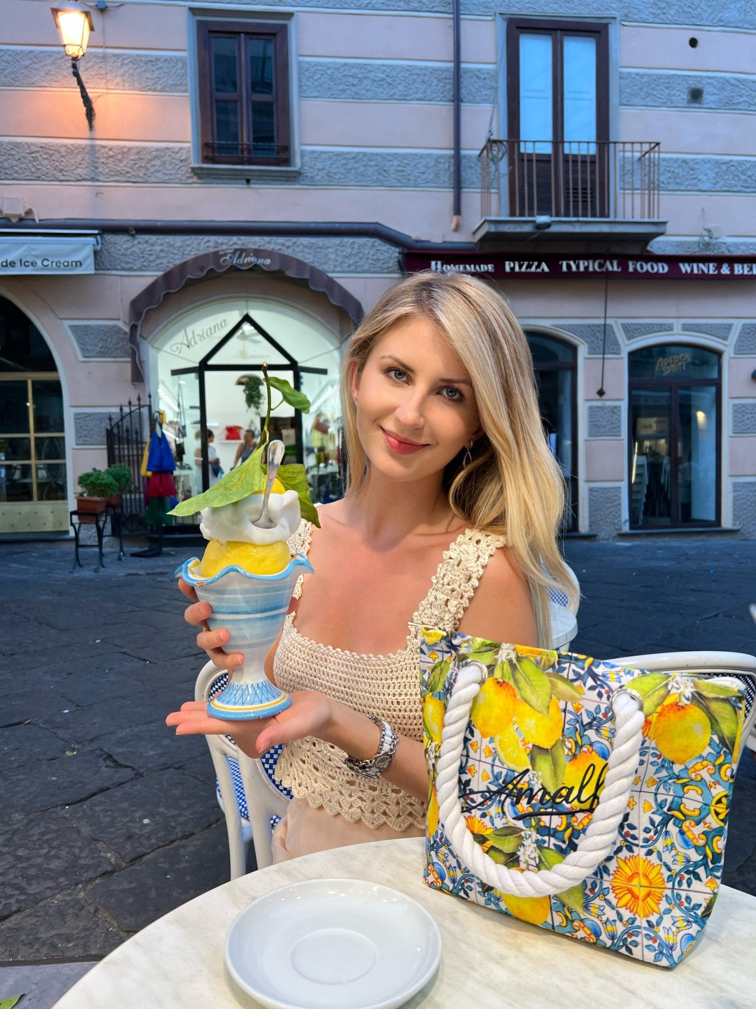 A Stylish Guide to Amalfi Coast Attire. What To Wear on the Amalfi Coast? - FRAQAIR