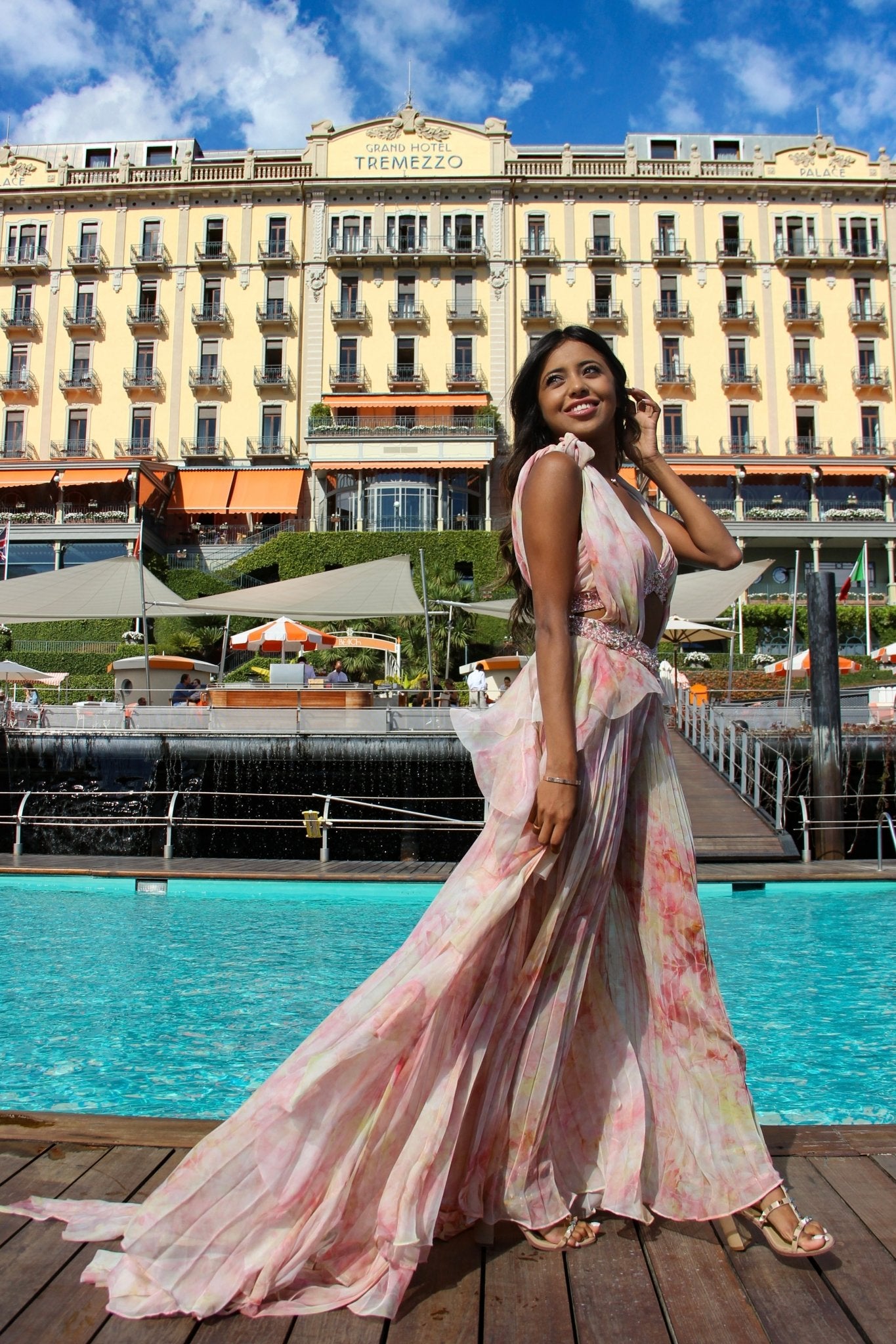 Honeymoon Photoshoot at Grand Hotel Tremezzo - Lake Como Photographer - FRAQAIR