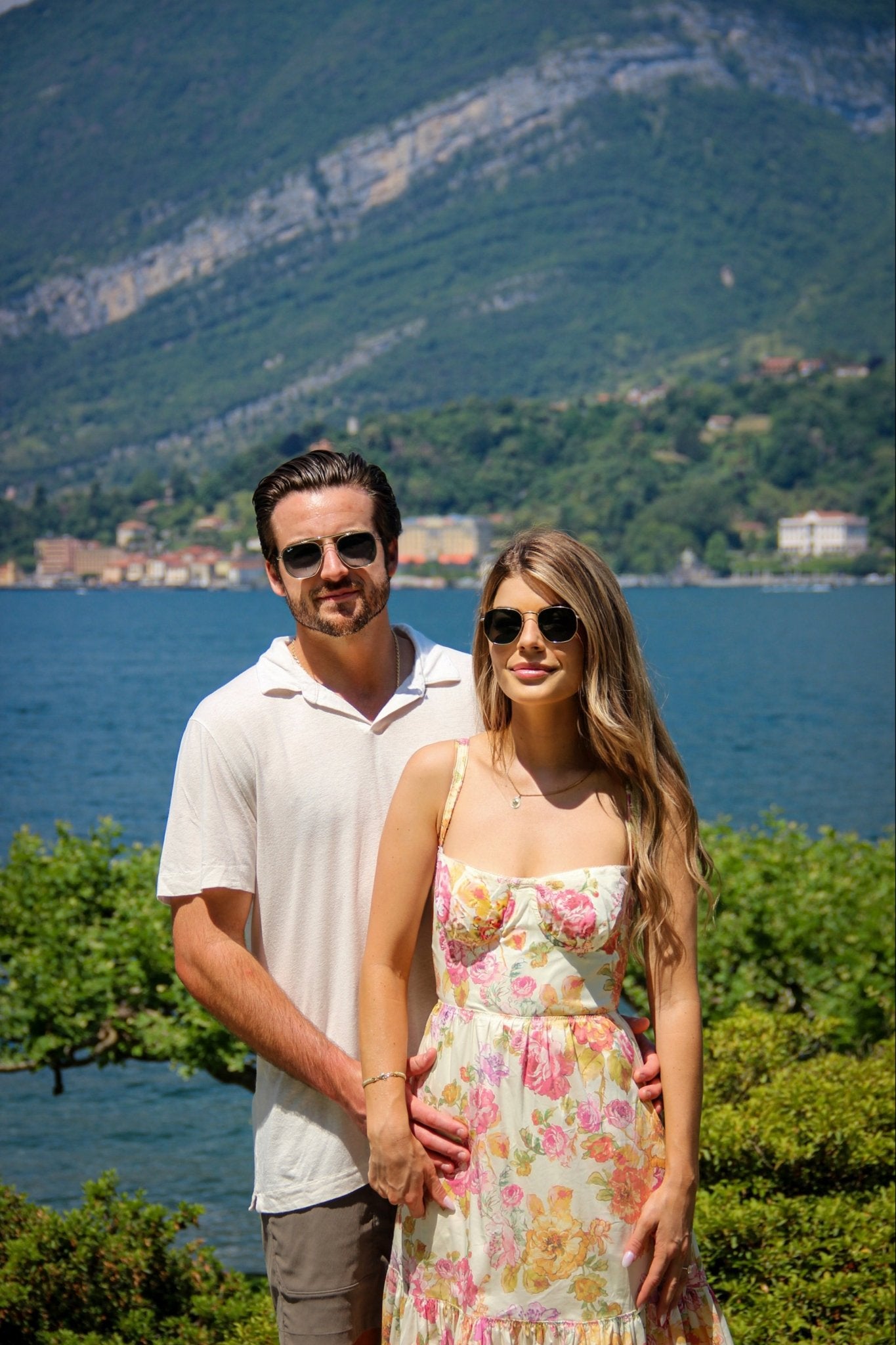 Photo Shoot at Villa Melzi Bellagio - Lake Como Photographer - FRAQAIR