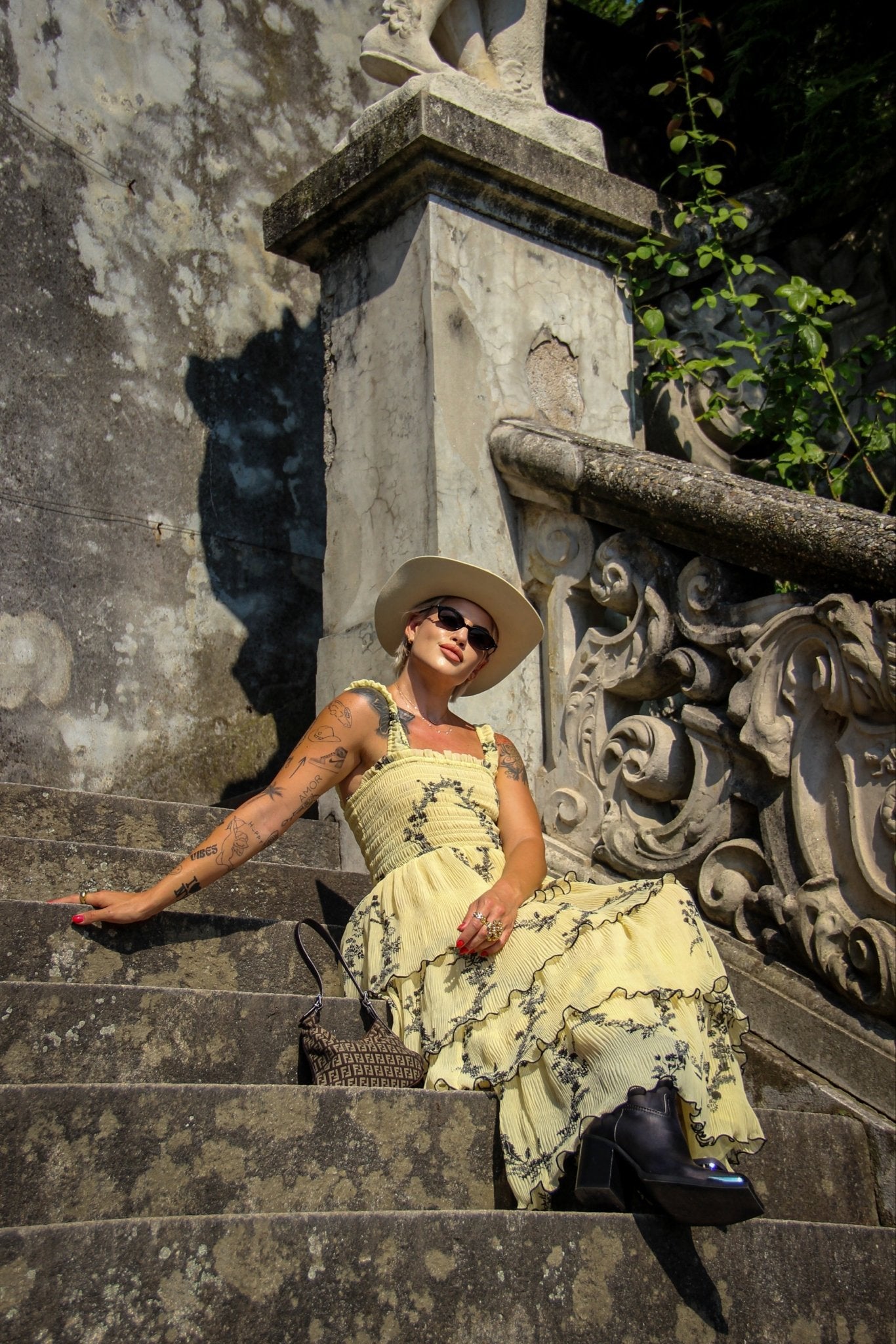 Photo Shoot in Varenna - Lake Como Photographer - FRAQAIR