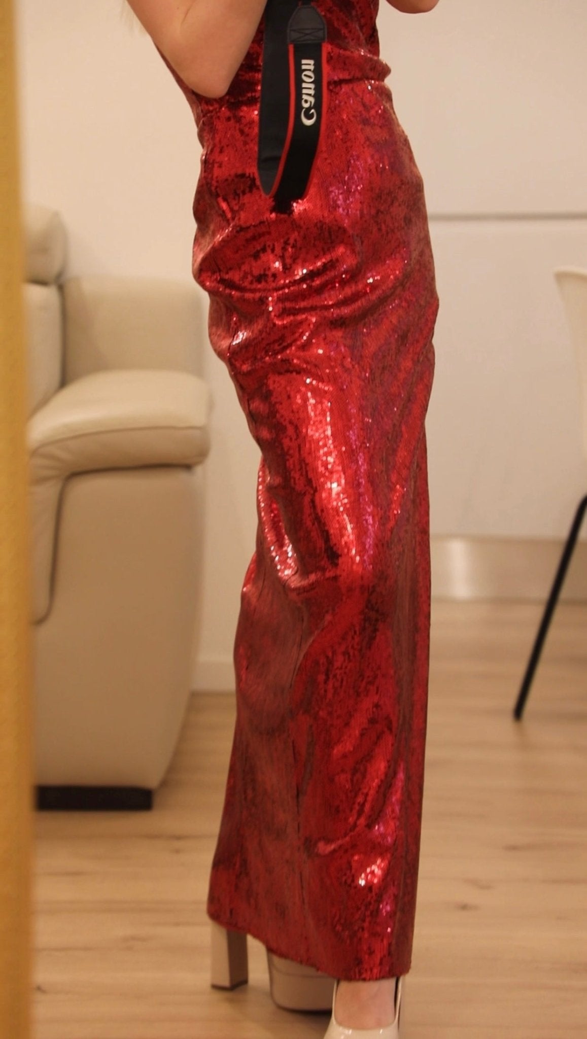 RENT RED EVENING GOWN WITH CRYSTALS - FRAQAIR