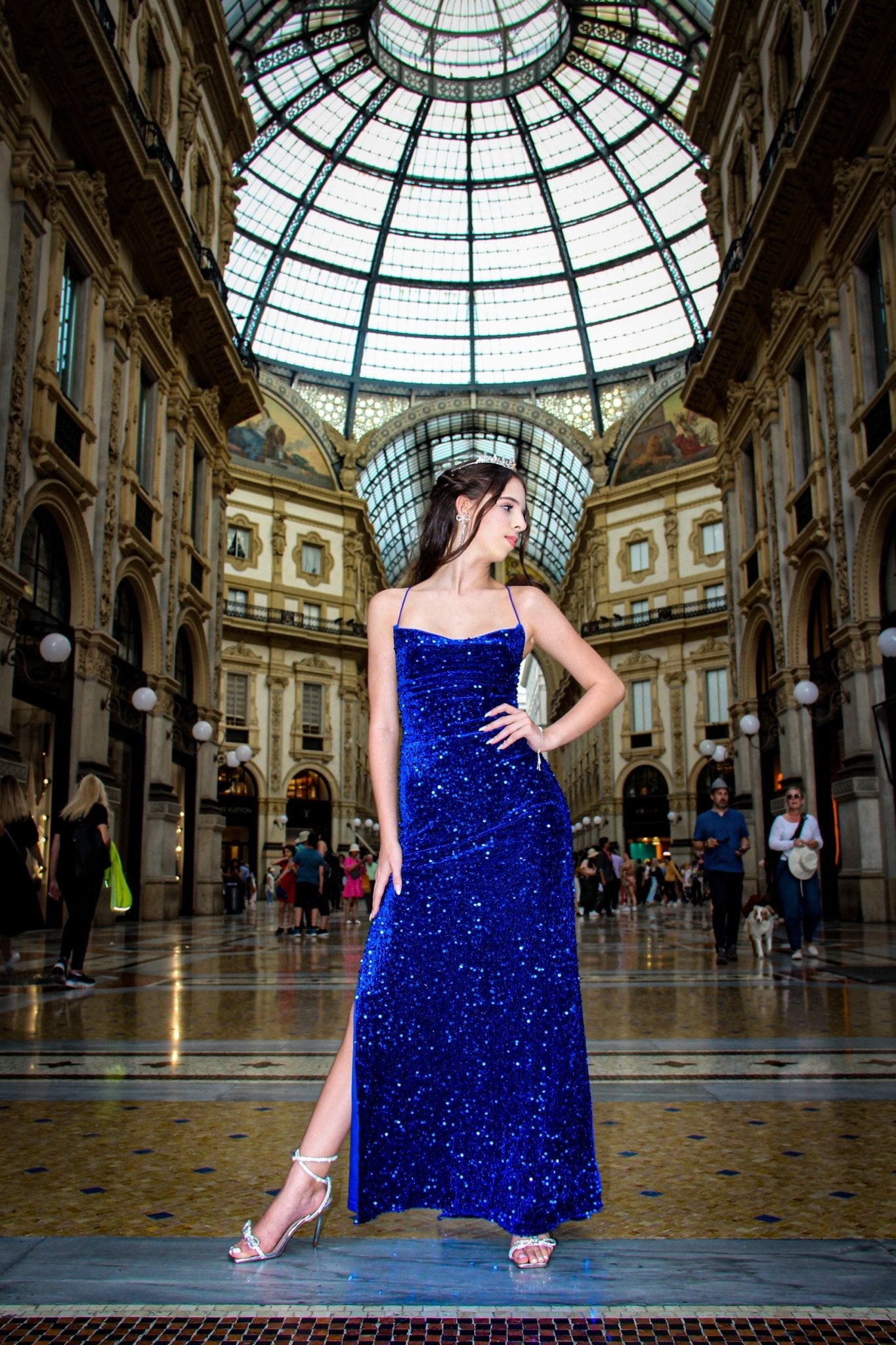 Royal Photo Shoot in Milan | Photographer in Milan