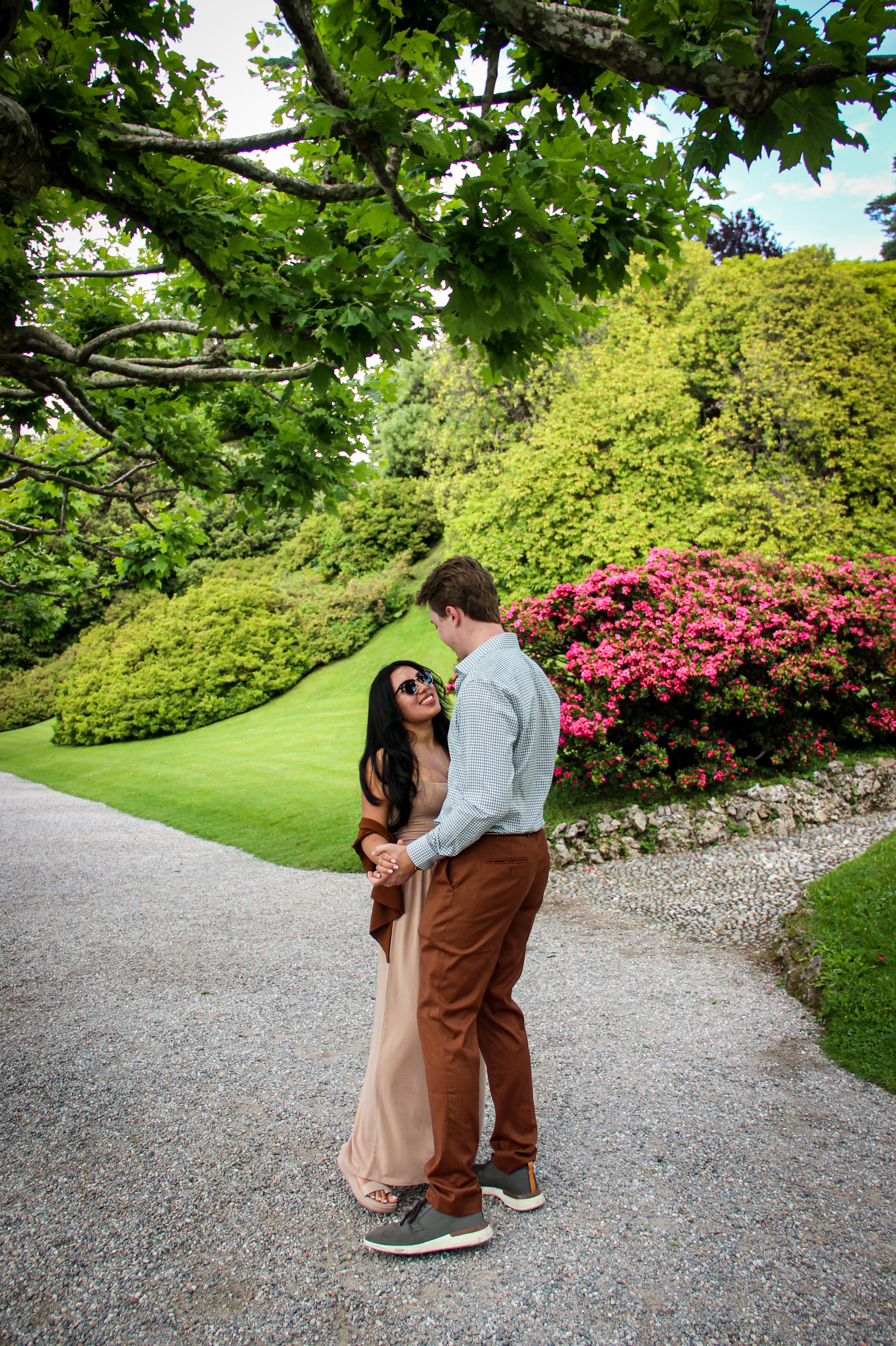 Engagement Photo Shoot at Villa Melzi d Eril | Lake Como