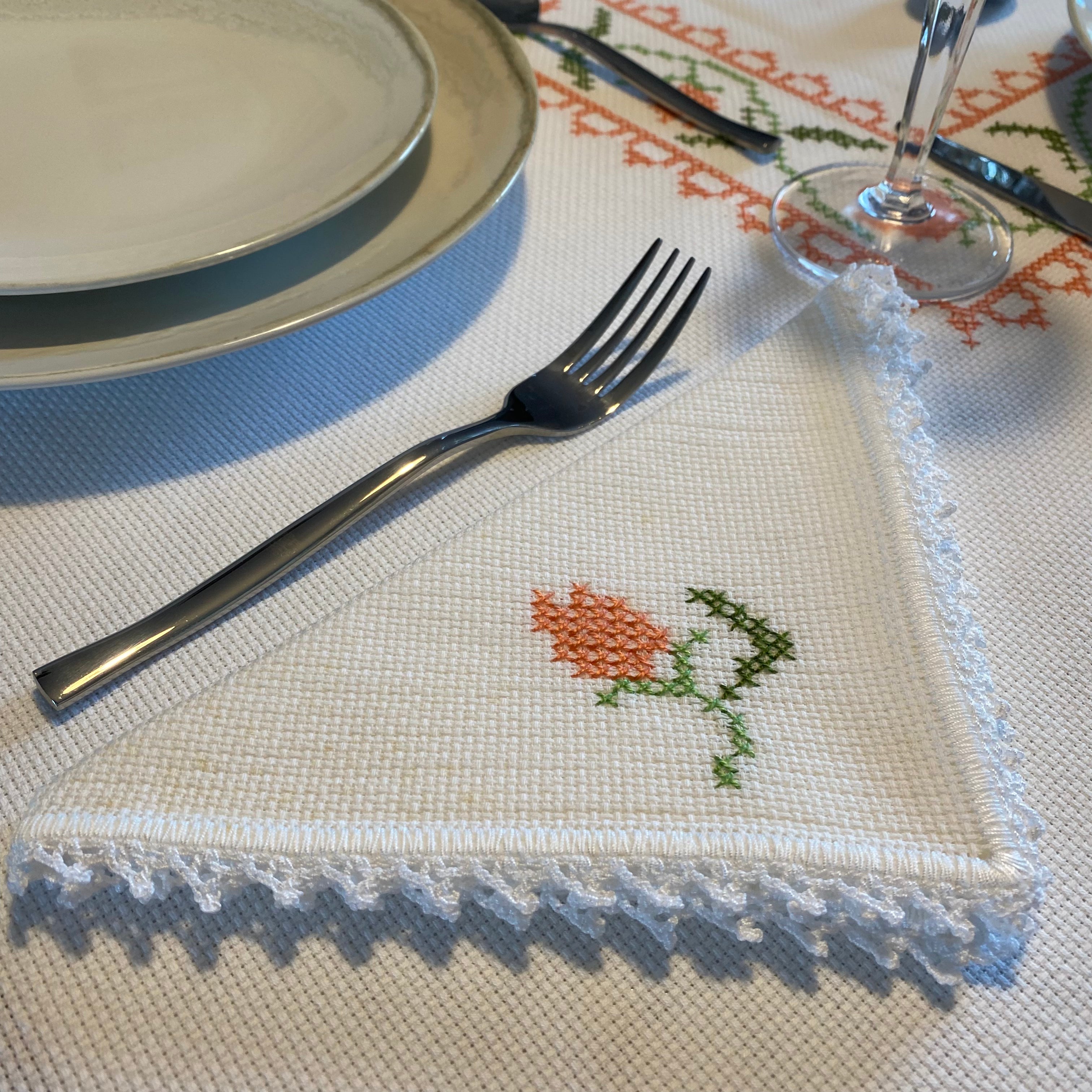 Home Couture Tablecloth Set with Napkins - FRAQAIR