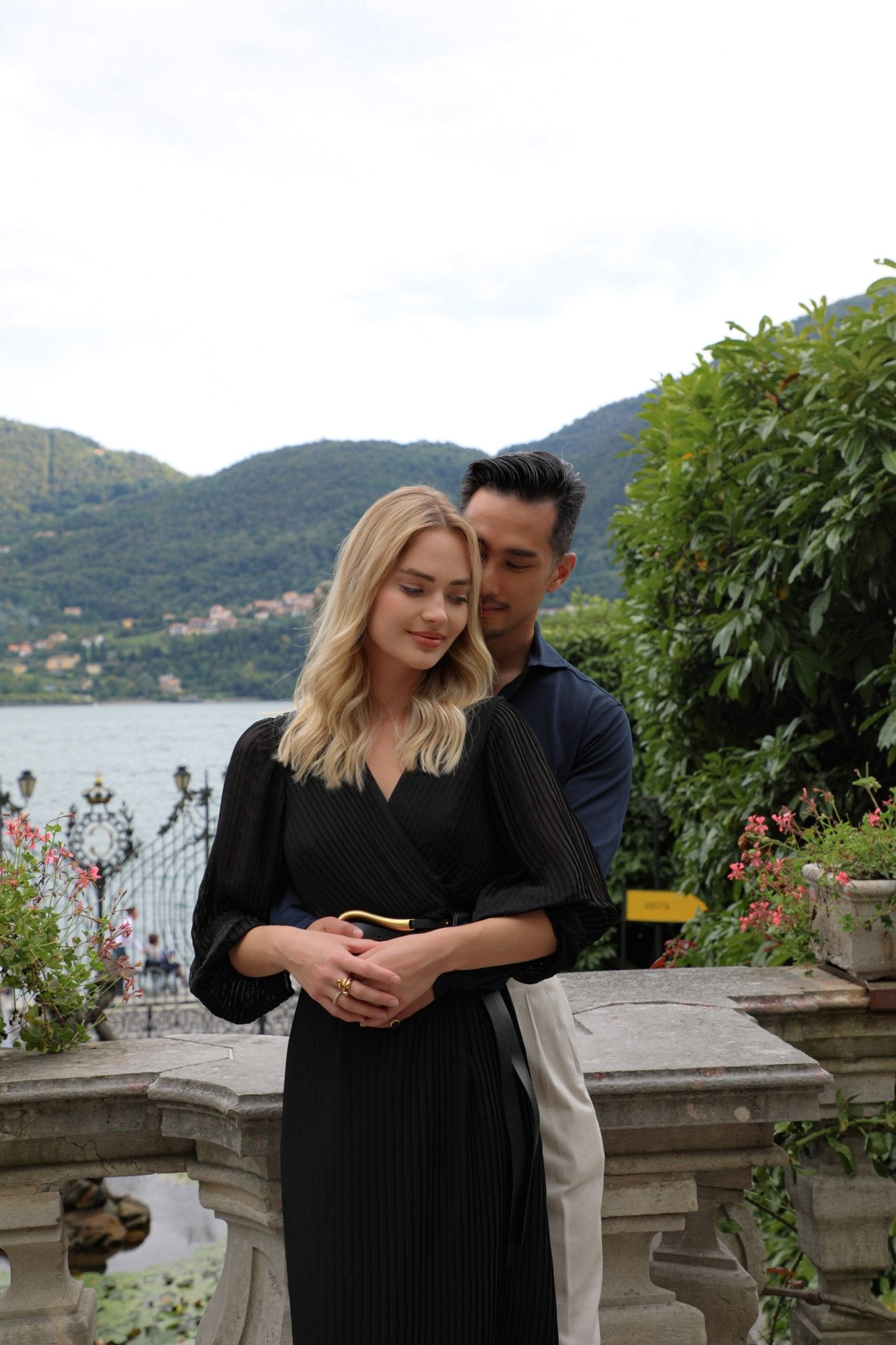 Pre-wedding Photo Shoot at Villa Carlotta - Lake Como Photographer - FRAQAIR